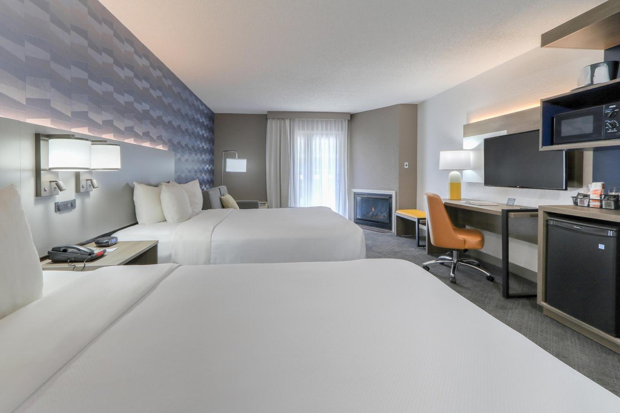 Comfort Inn & Suites At Dollywood Lane Pigeon Forge Εξωτερικό φωτογραφία