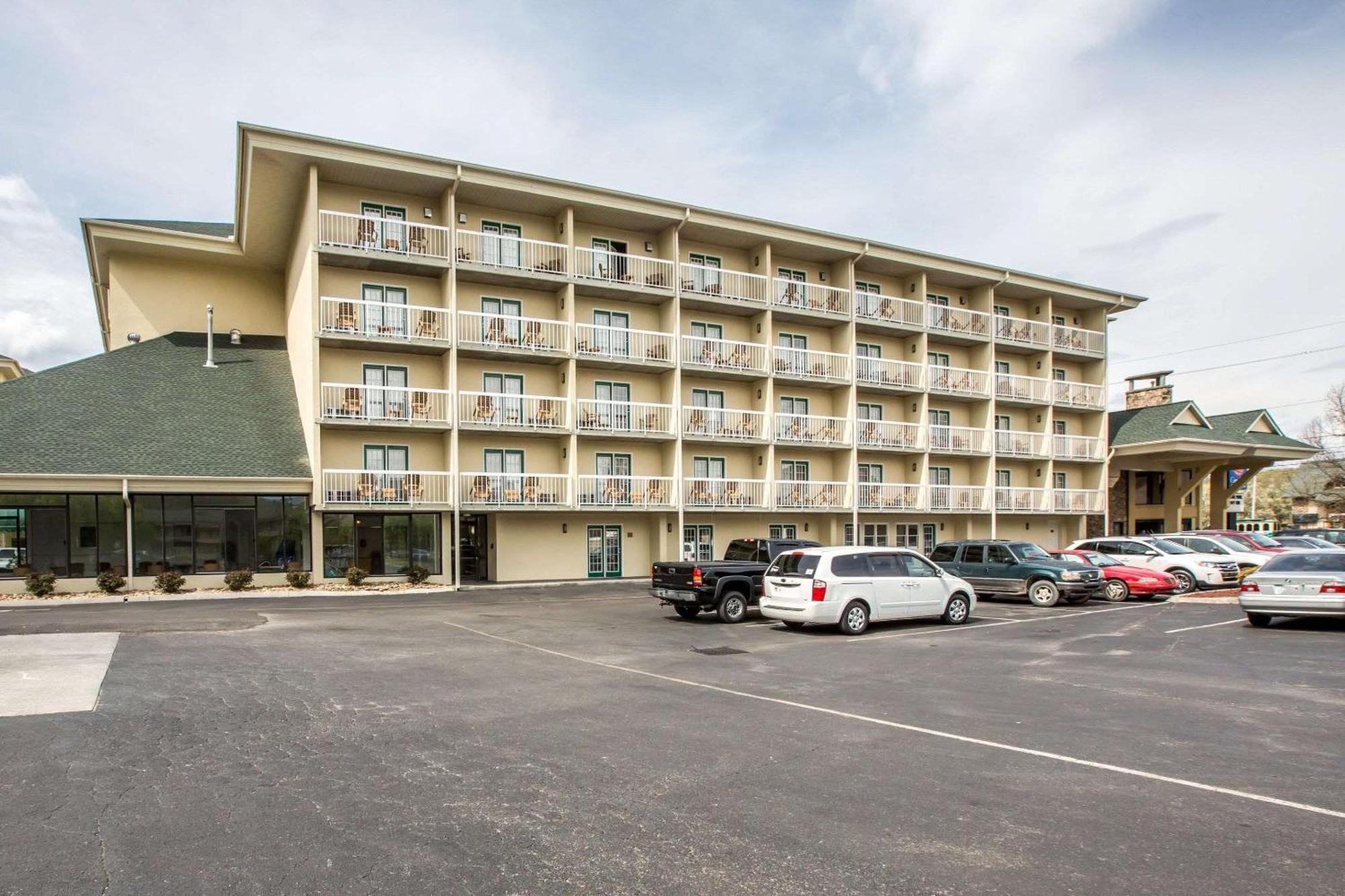 Comfort Inn & Suites At Dollywood Lane Pigeon Forge Εξωτερικό φωτογραφία